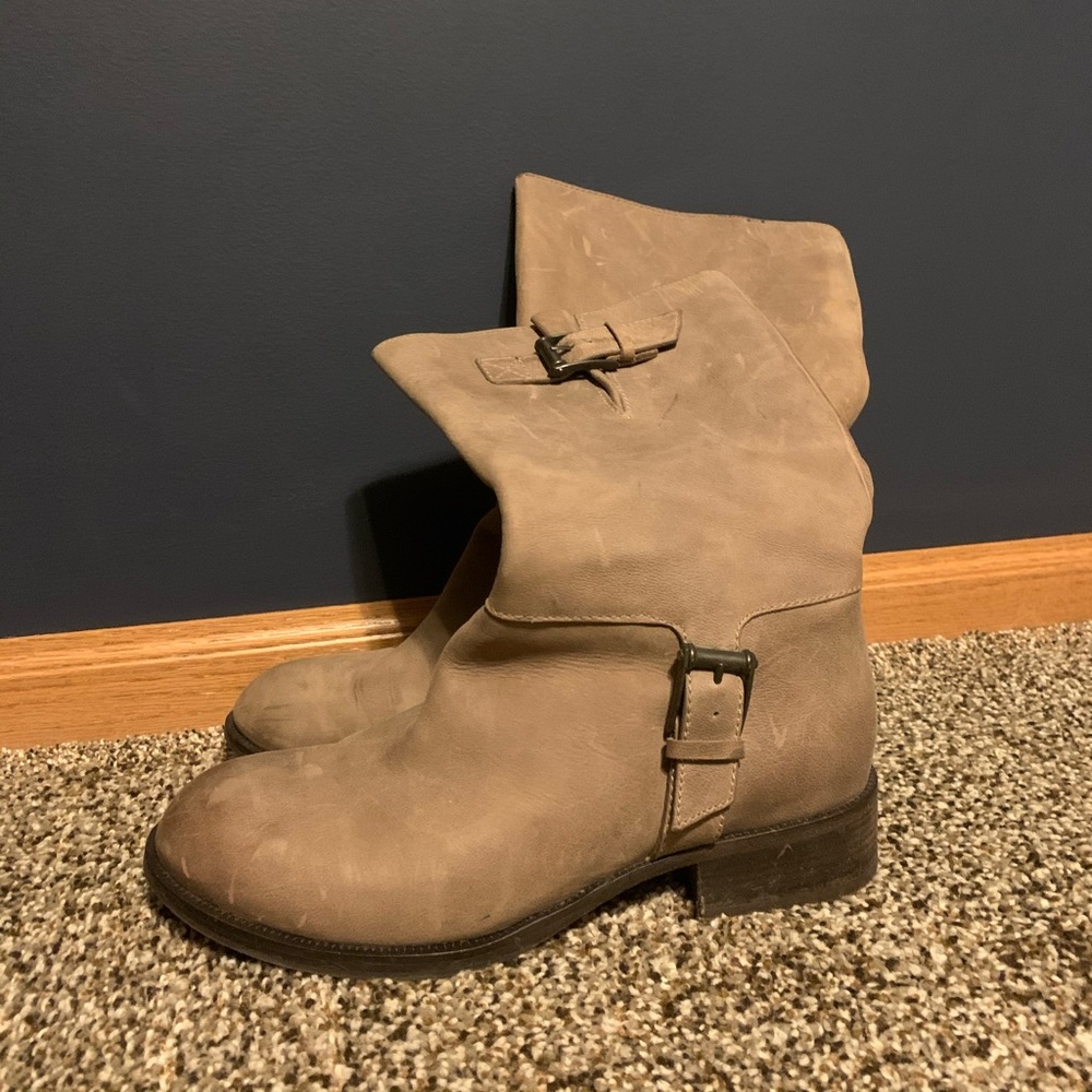 Calf boots